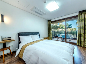 T Island Resort