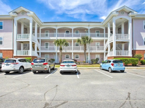 Little River Condo w/ Pool < 6 Mi to Beach!