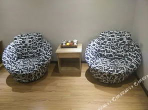 Yong'an Hotel(永安宾馆（阜阳万达广场长途汽车中心站店）)