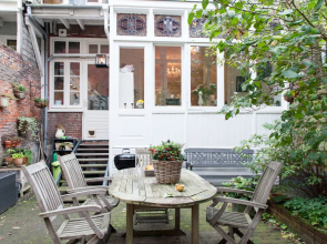 Sunlight Charm Apartment