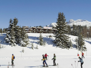 Lake Hotel Courchevel 1850