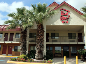 Travelodge by Wyndham San Antonio Lackland AFB North