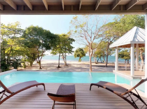 Laru Beya Palmetto Bay