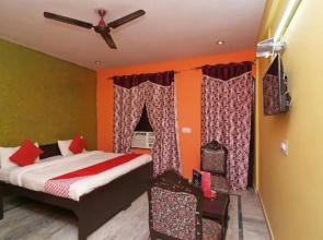 OYO 16146 Royal Guest House