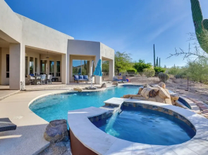 Stunning Cave Creek Home w/ Infinity Pool!