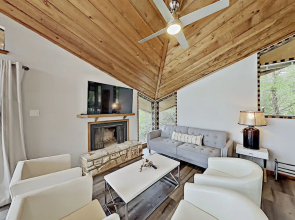 1013cove 3 Bedroom Home