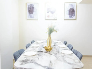 HAPPY SEASON I Amwaj apartment