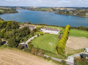 Marina views, Kinsale, Exquisite holiday homes, sleeps 20