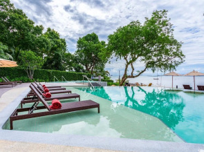 Centara Sonrisa Residences & Suites Sriracha