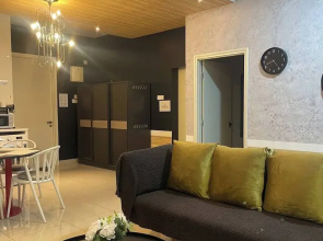 Arte Ampang Klcc 2 BR Homestay, 4-6 pax