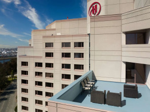 Hilton Long Beach Hotel