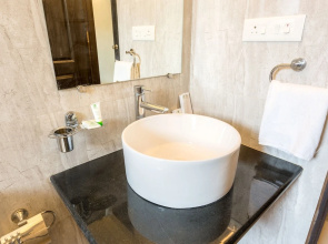Treebo Trend Zeebo Suites