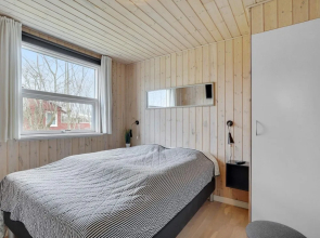 6 Person Holiday Home in Hemmet