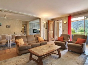 Magnifique Villa,Calme,Vue dégagée,Piscine,Parking,Wifi,Clim