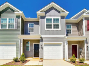 Charming Townhome < 1 Mi to Zoo & Luray Caverns!