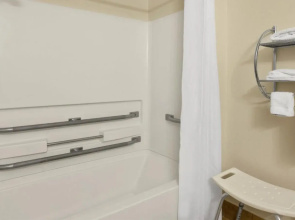 Quality Inn Jackson North