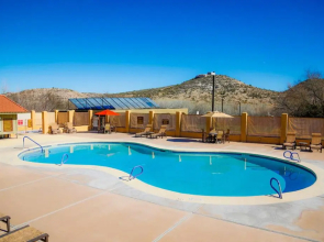 Verde Valley Canyon View Cottage 6