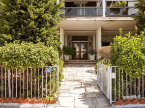 Athens Riviera apt with seaview, 15' to Acropolis