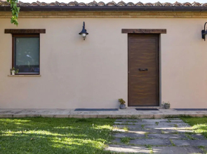 Farmhouse in Marche With Pool & Wine Tours