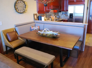 White Pines 2-BD at Westgate - Apex