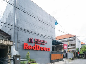 RedDoorz @ Jalan Gunung Talang Mahendradatta