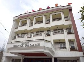OYO 13326 Gupta Palace