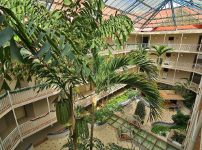 Le Beach Hotel