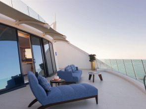 Jumeirah Beach Hotel Dubai