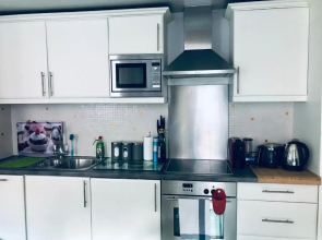 City Centre Luxury Georgian-style Apt