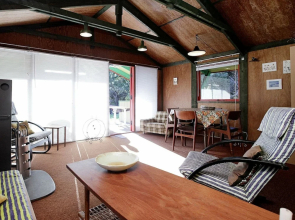 Pleasant Holiday Home in Hals near Sea