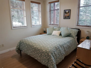 Banff Bear Bed & Breakfast