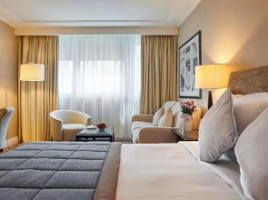 Warwick Champs-Elysées Paris