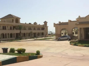 Bawiti Oasis Resort Egypt