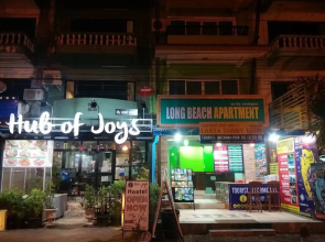 Lanta Long Beach Apartment - Hostel