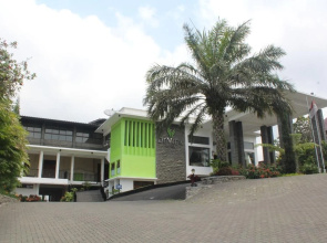 DeView Hotel Batu