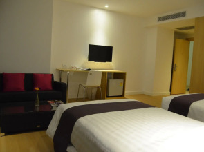 The Scenery City Hotel