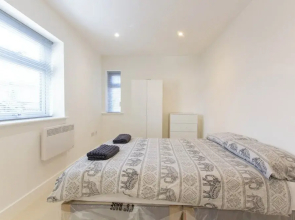 Bridge Road - Room 2a