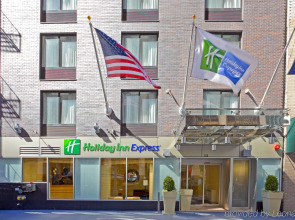 Holiday Inn Express New York City- Wall Street by IHG