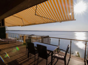 Sea Gem Mamaia - Superb Views, Big Terrace and 200m to Beach!