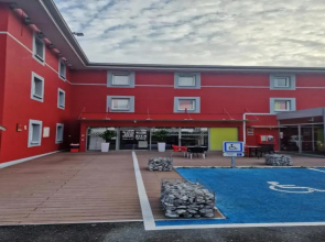 Enzo Hotels Reims Tinqueux by Kyriad Direct