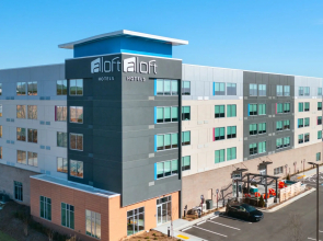 Aloft Lawrenceville Sugarloaf