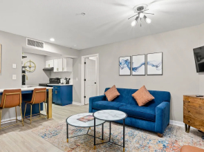 Stylish Buckhead Condo Your Urban Getaway in ATL
