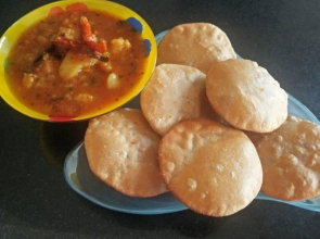 Goroomgo Maharaja Palace Kanpur