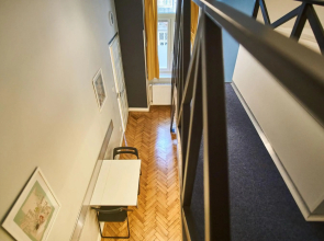 Z40 Apartments - hostAID