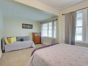 Cozy Montgomery Home: Just 2 Mi to Downtown!