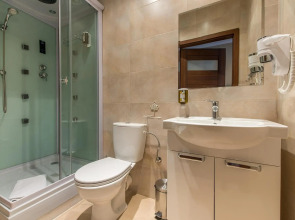 Riviera Resort Modlin Airport