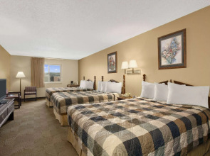 Days Inn by Wyndham Sheridan