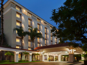 Embassy Suites by Hilton Arcadia Pasadena Area