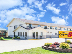 Super 8 Elkhart