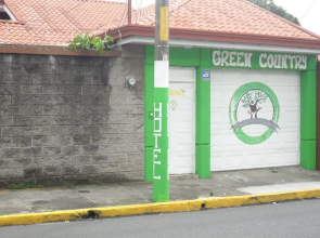 Green Country Hotel - Hostel